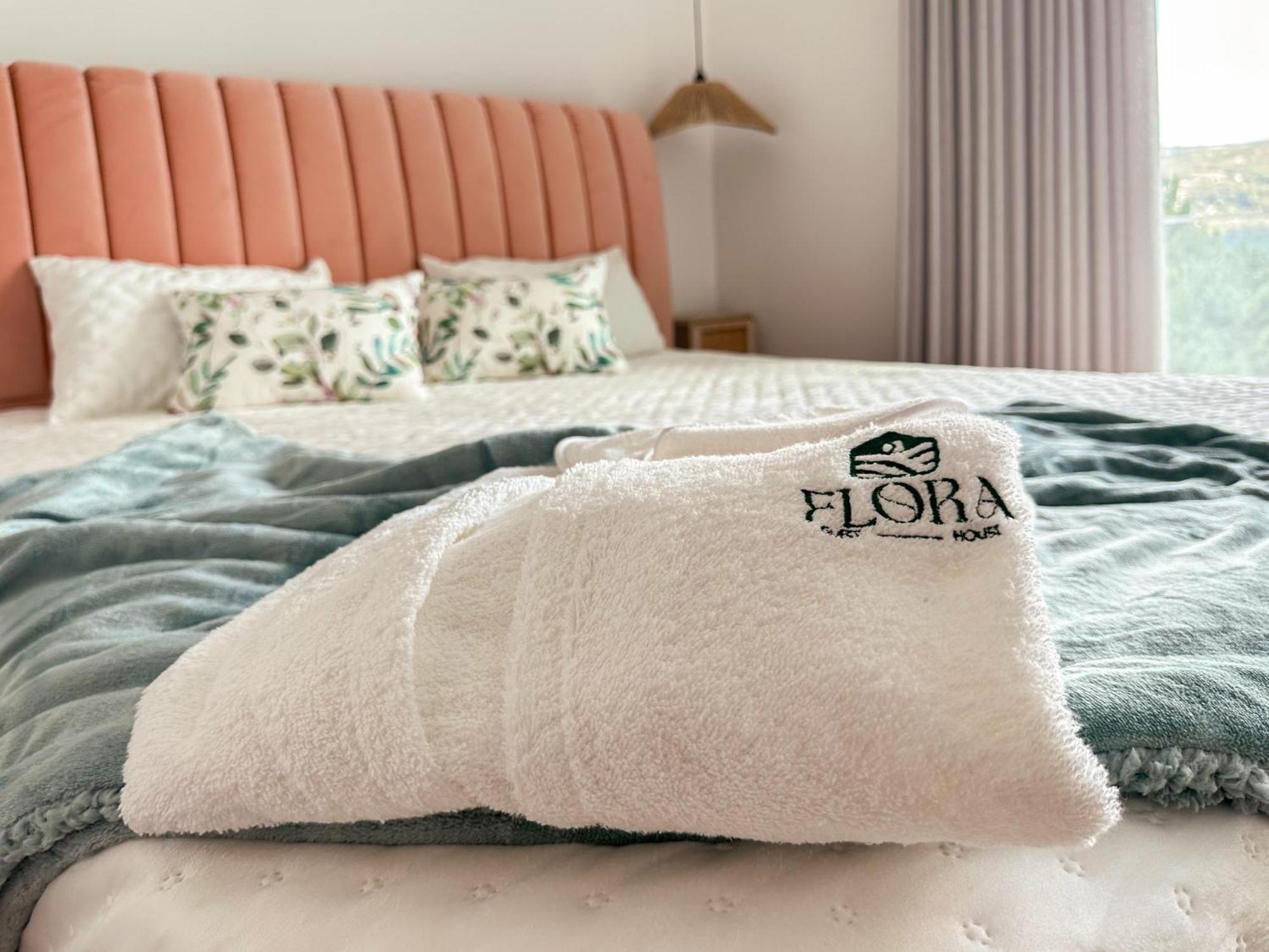 Flora Guest House Marco de Canavezes Zewnętrze zdjęcie